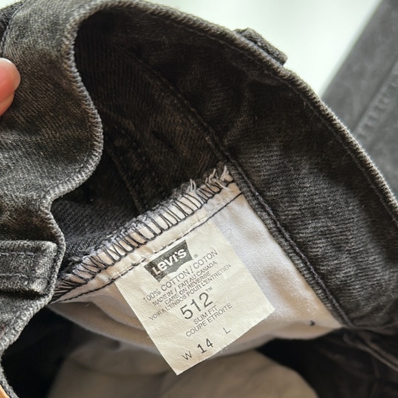 Vintage women’s Levi’s 512 black jeans - Picture 8 of 10